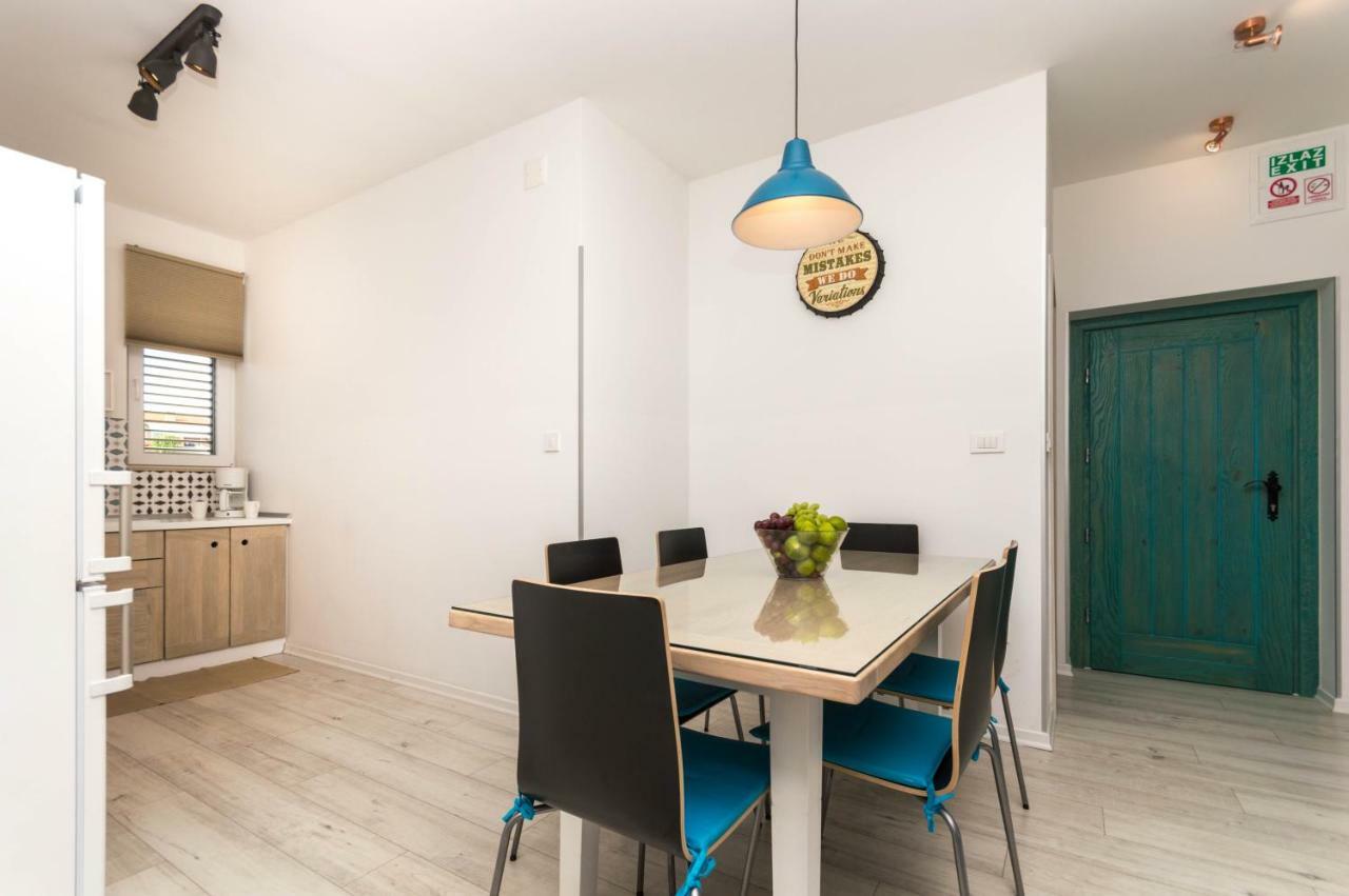 Luxury Apartment Lucy In Center With Amazing Sea-View Split Exterior photo