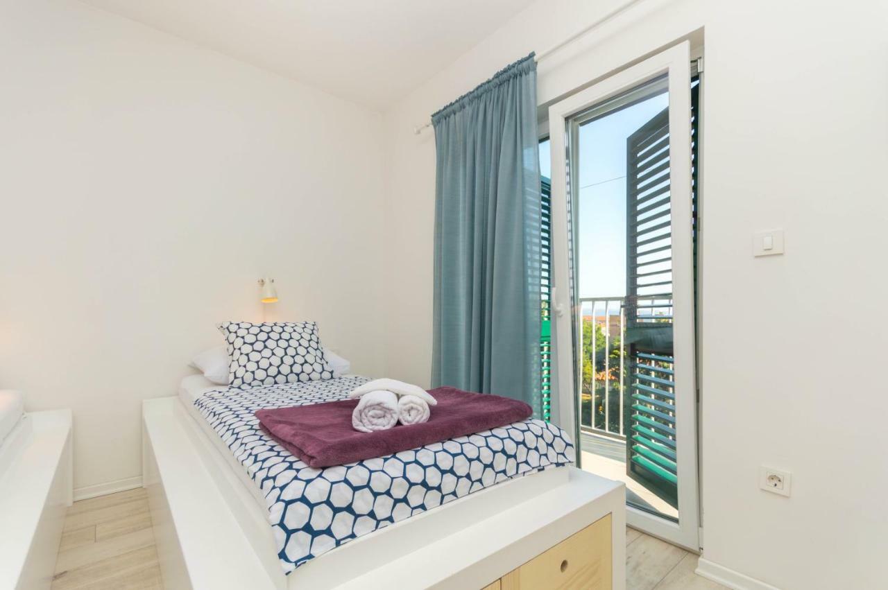 Luxury Apartment Lucy In Center With Amazing Sea-View Split Exterior photo